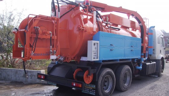 Kuka-Basınçlı Su İle Kanal Açma